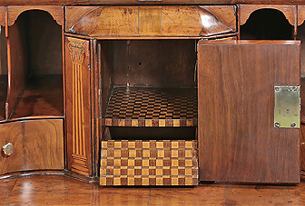 George I Walnut & Walnut Oyster-Veneered Bureau, England, c1720-30, parquetry interior detail