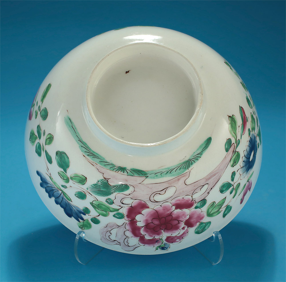 Early_Bow_Porcelain_Famille_Rose_Large_Punch_Bowl_c1753_verso2