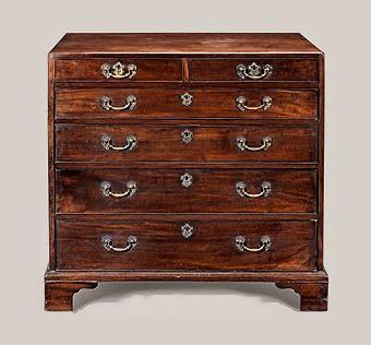 Early George III Mahogany 'Caddy Top; Chest of Drawers, England, c1760