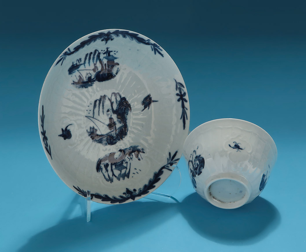 Good Early Worcester Moulded Teabowl & Saucer, Fisherman & Willow Pattern, Exhibition Paul Zeisler Collection of English Blue & White Porcelain, 1986