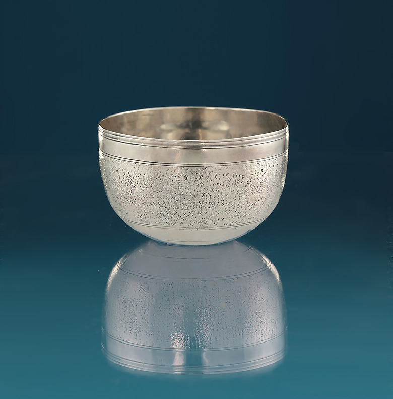 James II /.William and Mary Silver Tumbler Cup, Roger Strickland, London 1690, Sharkskin Decoration 