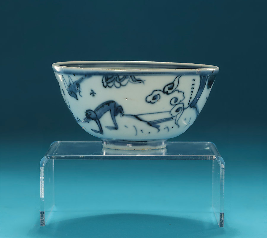 Ming Dynasty Blue & White Small Bowl, Jiaqing, 1522-1566, Jingdezhen, Deer & Monkey beneath trees 
