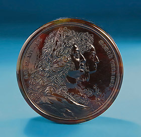 Moullded Tortoiseshell Portrait Snuff Box, France, early 18th century