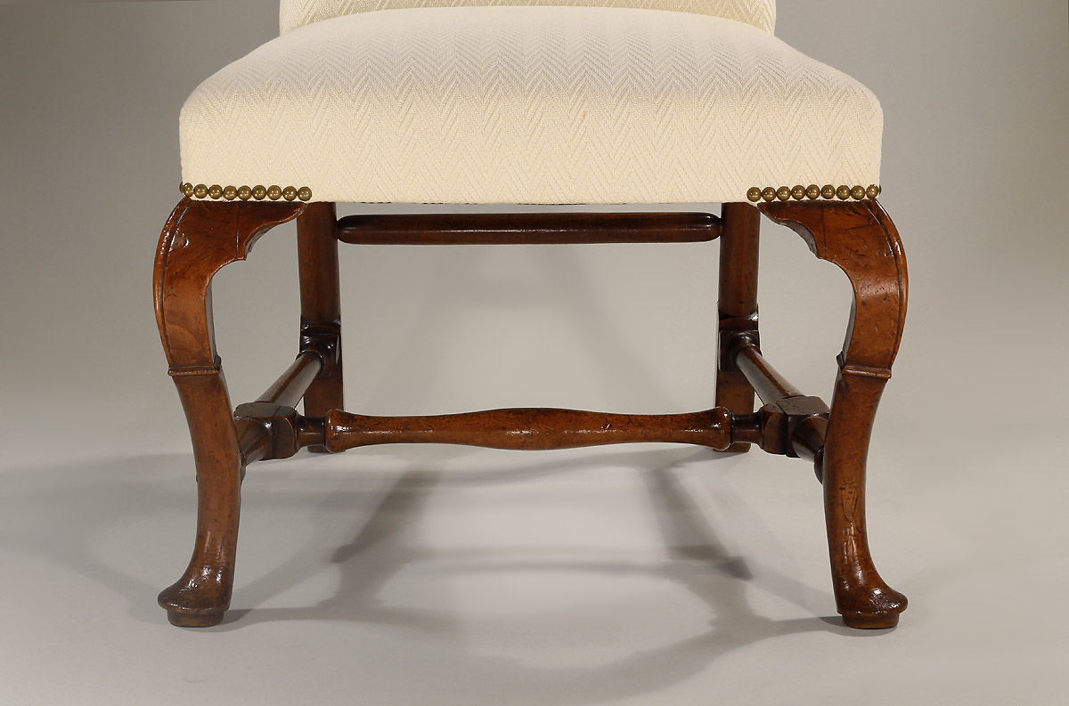 Good Pair of Queen Anne Walnut Upholstered Backstools, England, c1710, leg detail