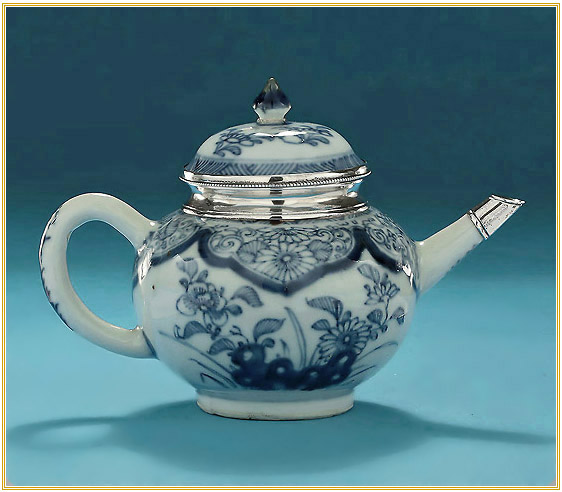 Yongzheng Silver-Mounted Blue and White Teapot, c1722-35, The Marked Silver Mounts Dutch